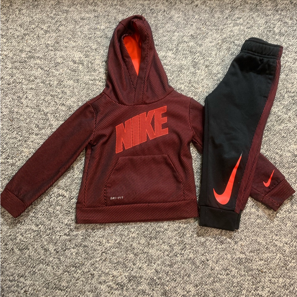 Boys Nike set- coral orange and black